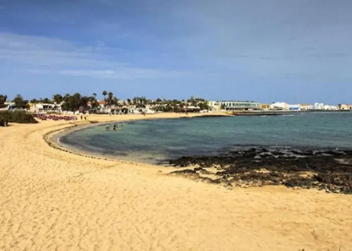 アパート Apartamento Recien Reformado En Centro A Tres Minutos De La Playa コラレホ