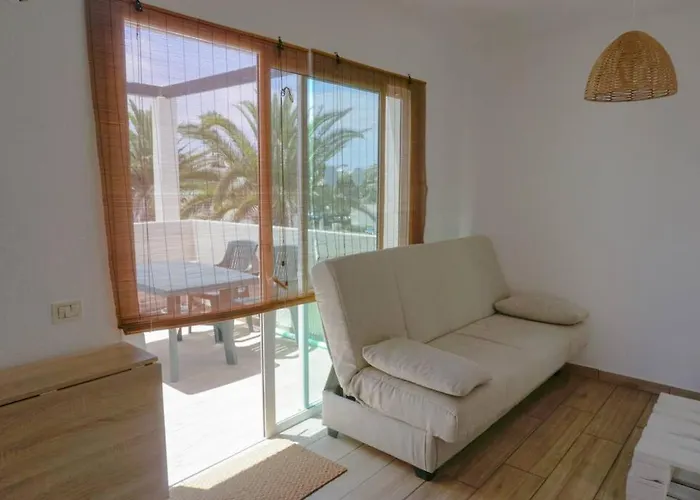 Apartamento Recien Reformado En Centro A Tres Minutos De La Playa