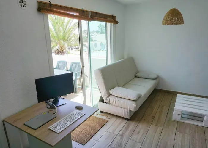 Apartamento Recien Reformado En Centro A Tres Minutos De La Playa *