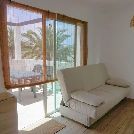 Apartamento Recien Reformado En Centro A Tres Minutos De La Playa